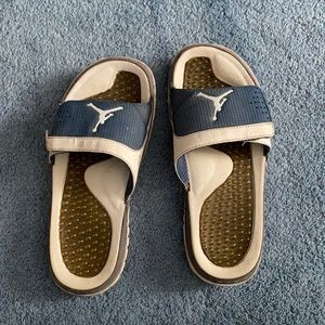 Men’s JORDAN Sandals size 7